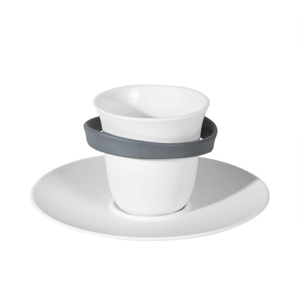 ספל וצלחת לבן ידית עוטפת אפור